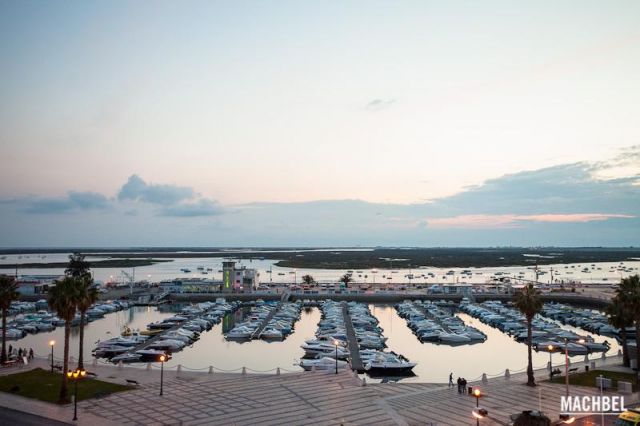 Atardecer desde el Restaurante del Hotel Faro Atardecer desde el Restaurante del Hotel Faro Hotel Faro Algarve Portugal 640x426 Hotel Faro. Diseño moderno en pleno Faro