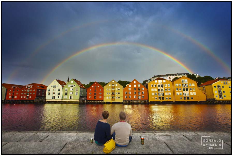 Arco Íris sobre Trondheim, por Gonzalo Azumendi