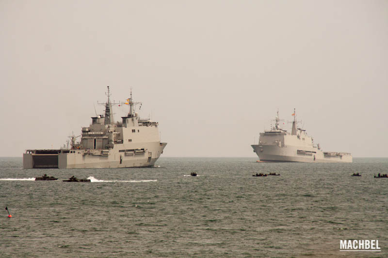 Barcos militares