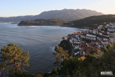 Paseo por Lastres, villa marinera en Asturias, España