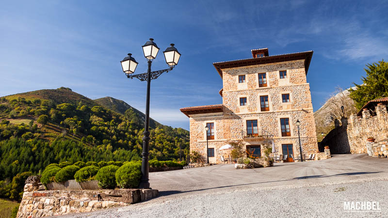 Palacio de Rubianes en Veredales Natural Resort, Asturias, España - by machbel