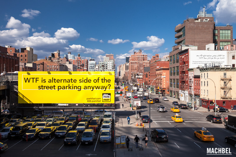 Aparcamientos desde High Line Park con cartel publicitario