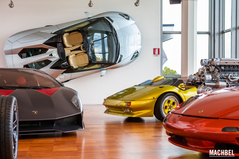 Museos del norte de Italia Ferrari y Lamborghini by machbel