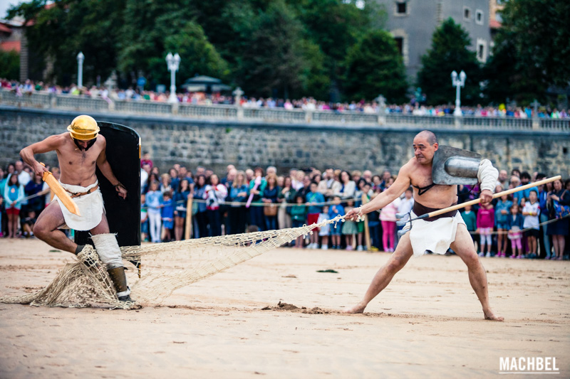 Combate de Gladiadores en Gijón Asturias by machbel