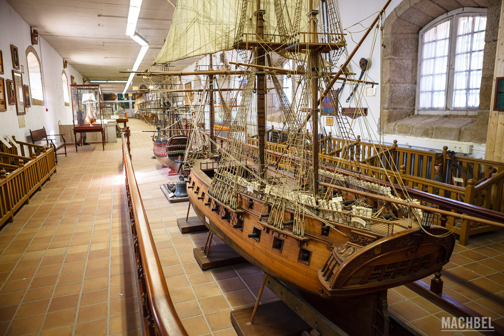 Barcos del museo Naval de Ferrol